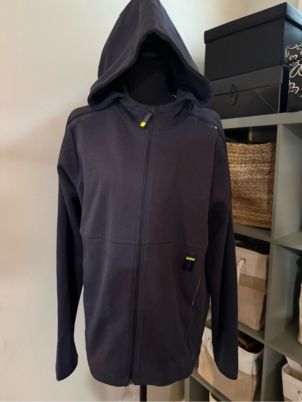 BMW  Women’s Hoodie navy blue size XL NWOT